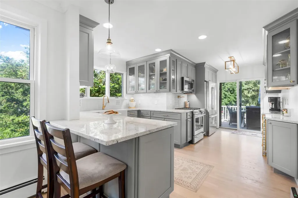 185 Harriman Road Mount Kisco NY 10549