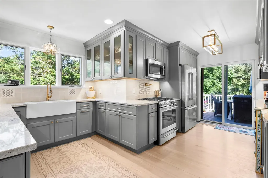 185 Harriman Road Mount Kisco NY 10549