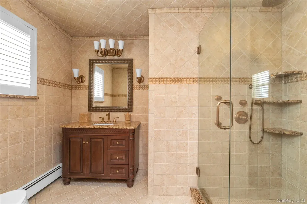 4 Point Crescent Malba NY 11357