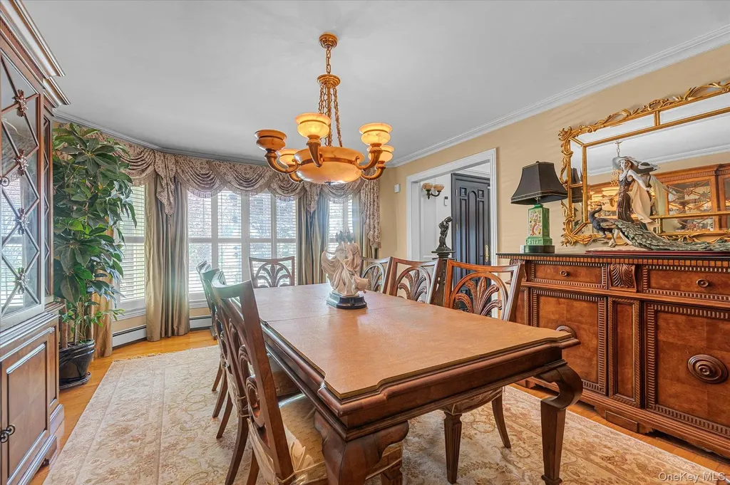 4 Point Crescent Malba NY 11357