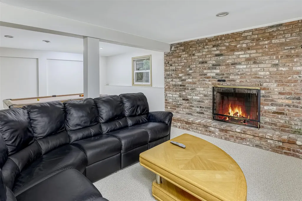 11 Kings Gate Road Suffern NY 10901