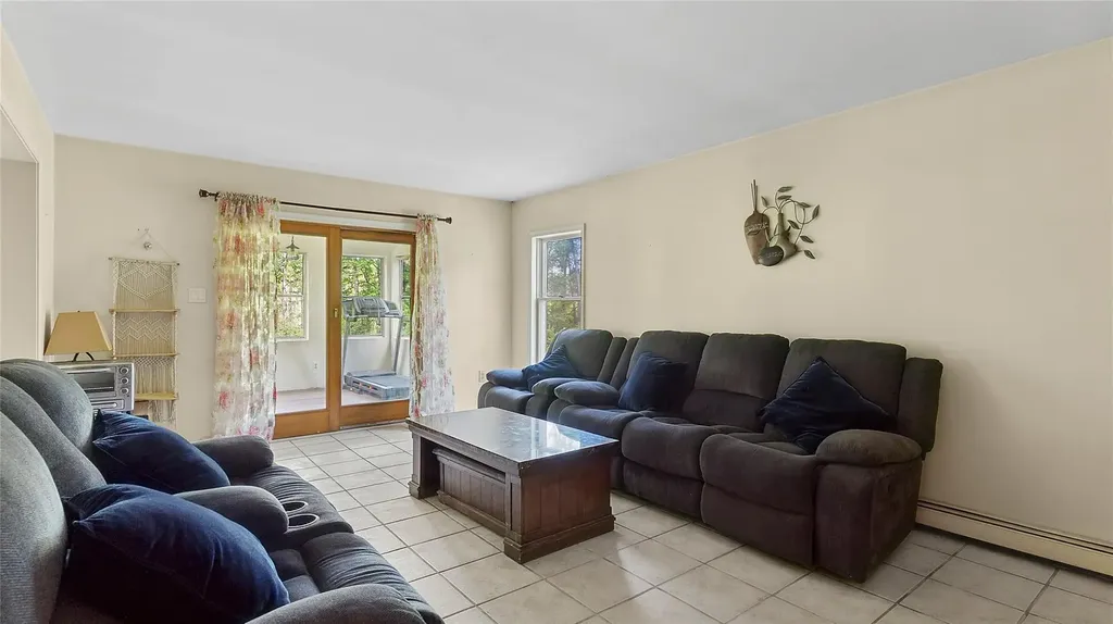 87 Mill Street Wallkill NY 12589