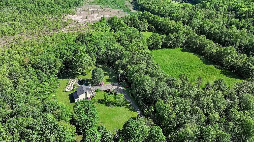 87 Mill Street Wallkill NY 12589