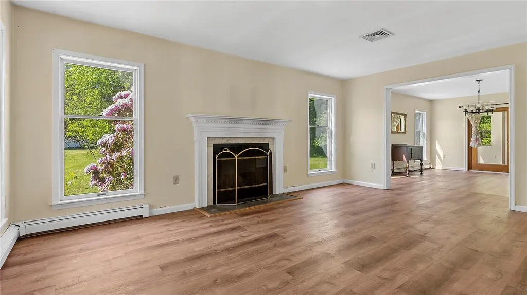 87 Mill Street Wallkill NY 12589