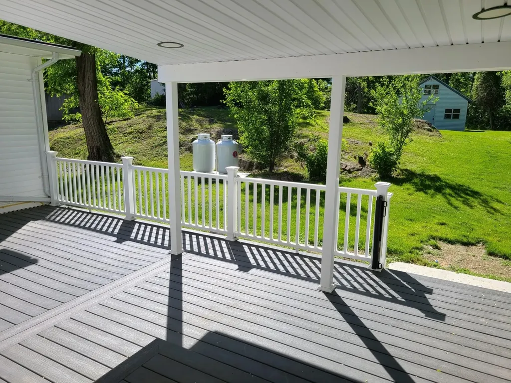 30 Stephanie Lane Poughkeepsie NY 12603