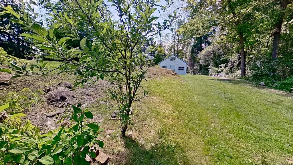 30 Stephanie Lane Poughkeepsie NY 12603