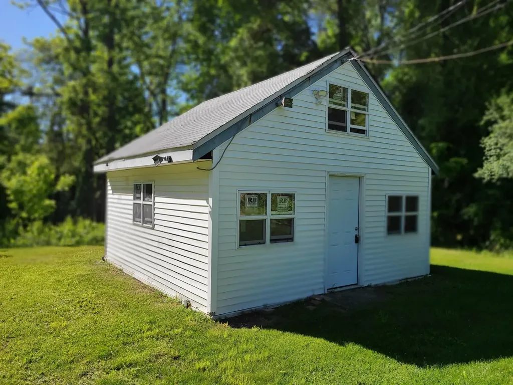 30 Stephanie Lane Poughkeepsie NY 12603