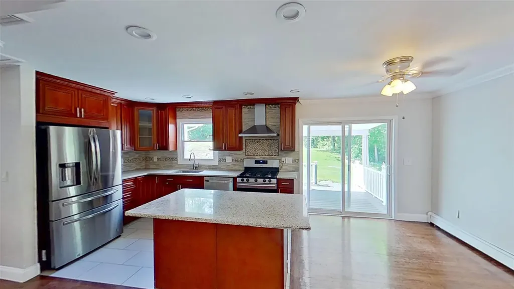 30 Stephanie Lane Poughkeepsie NY 12603