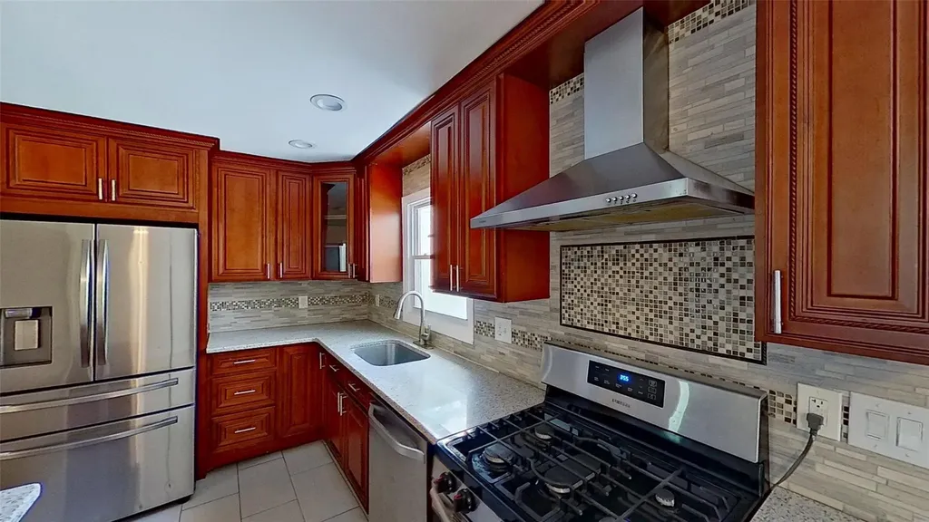 30 Stephanie Lane Poughkeepsie NY 12603