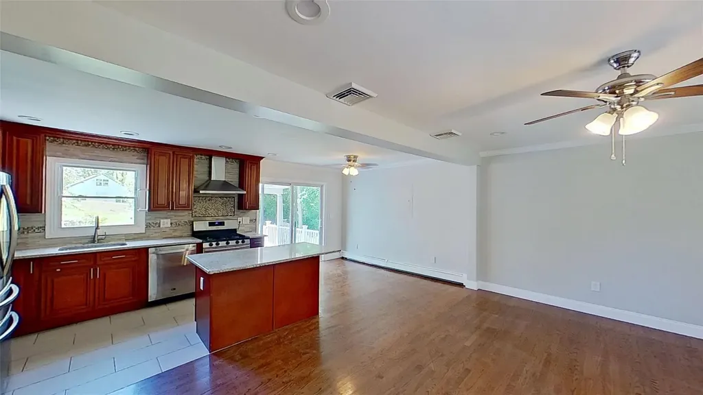 30 Stephanie Lane Poughkeepsie NY 12603