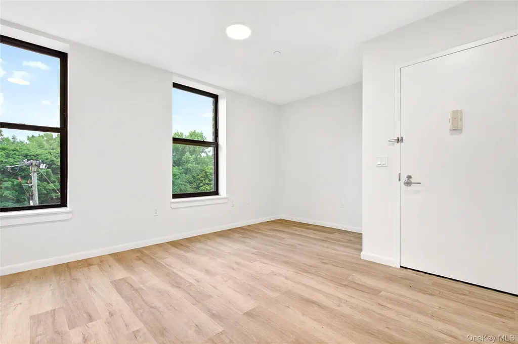 1727 Lacombe Avenue Bronx NY 10473