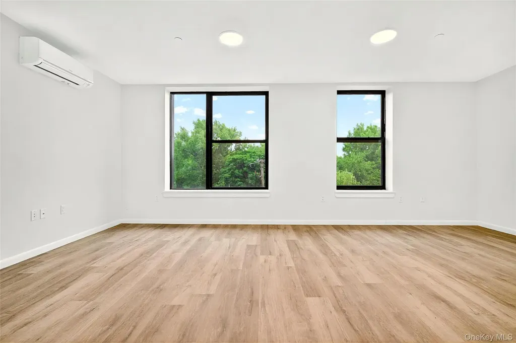 1727 Lacombe Avenue Bronx NY 10473