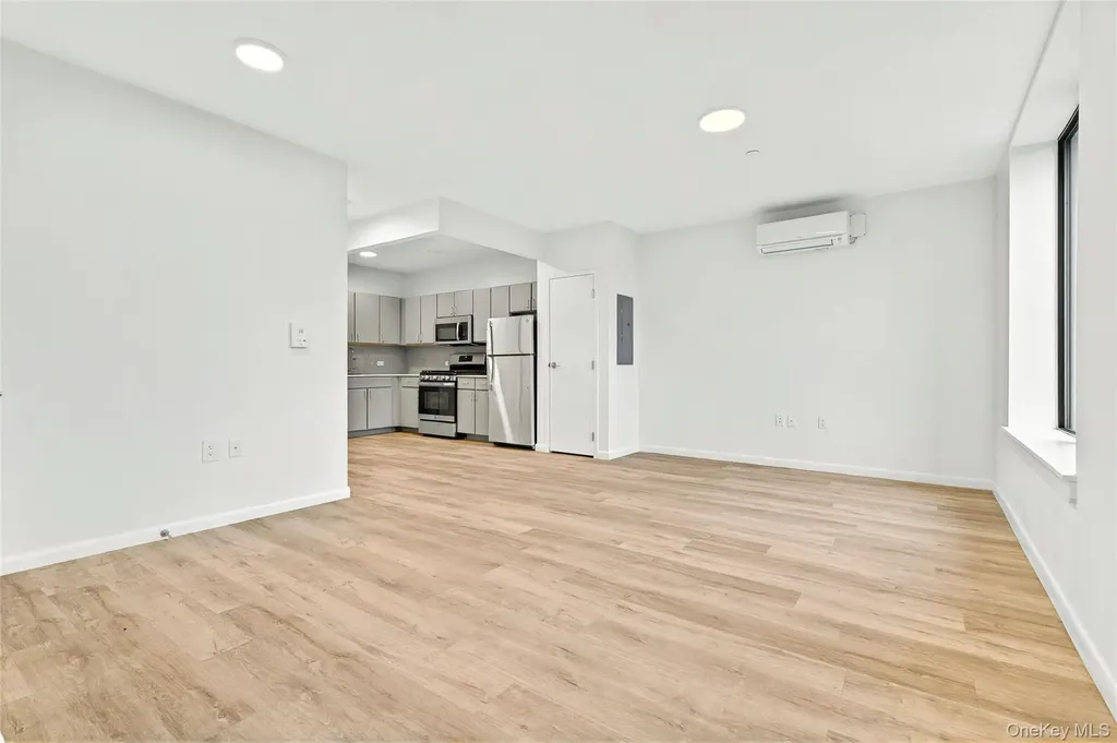 1727 Lacombe Avenue Bronx NY 10473