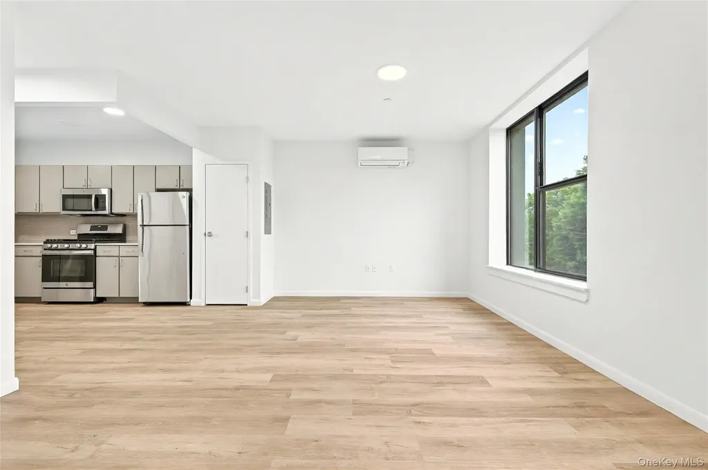 1727 Lacombe Avenue Bronx NY 10473