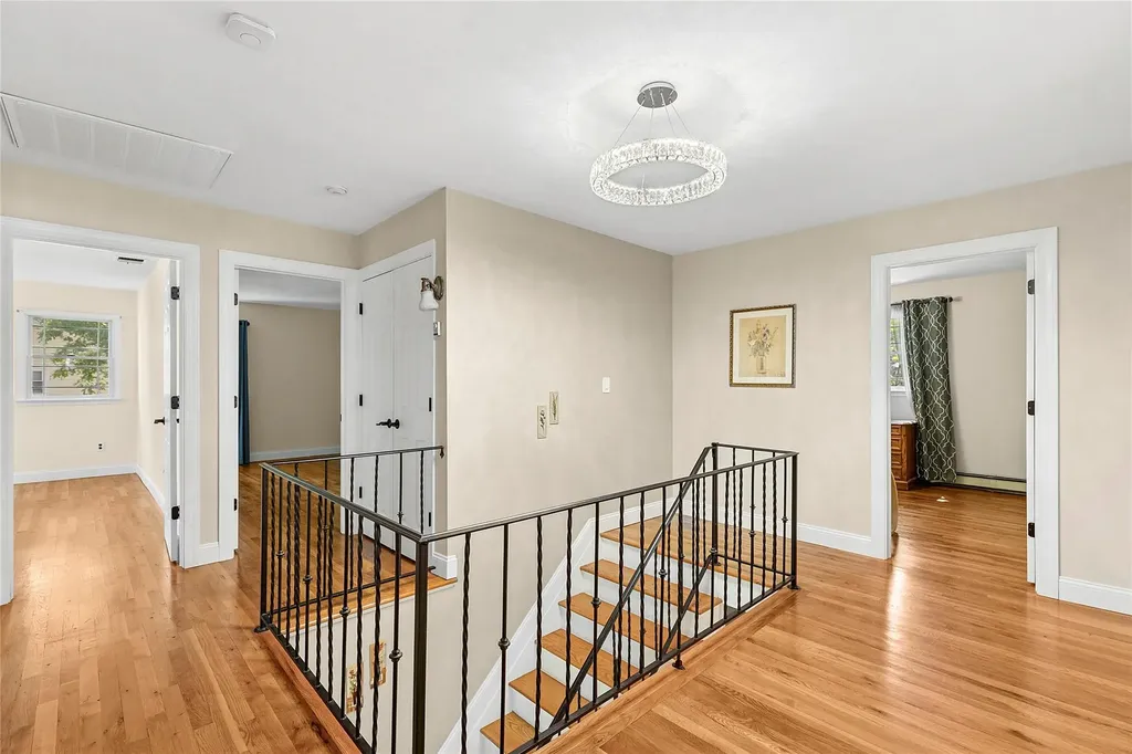 4 Lt John Olsen Lane Saint James NY 11780