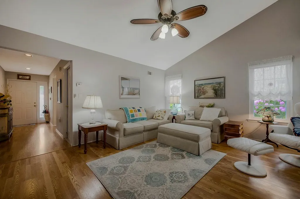229 Glen Drive Ridge NY 11961