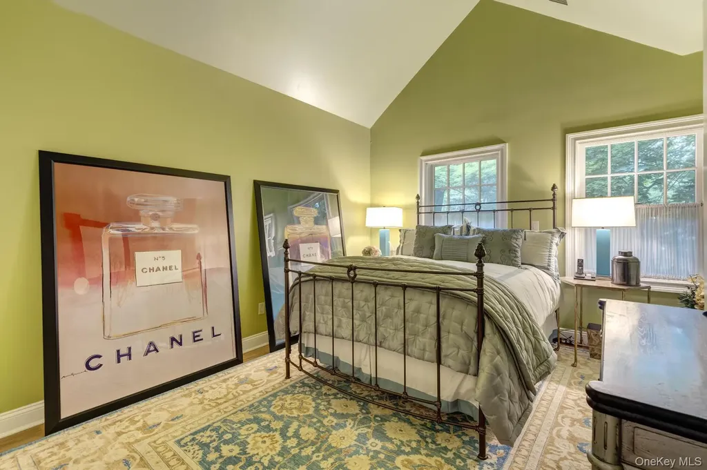 7 Cedar Lane Glen Cove NY 11542