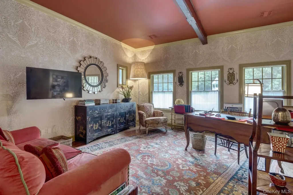 7 Cedar Lane Glen Cove NY 11542