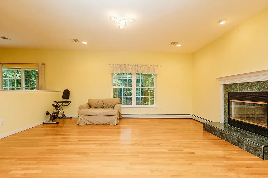 75 Morgan Way Port Jervis NY 12771