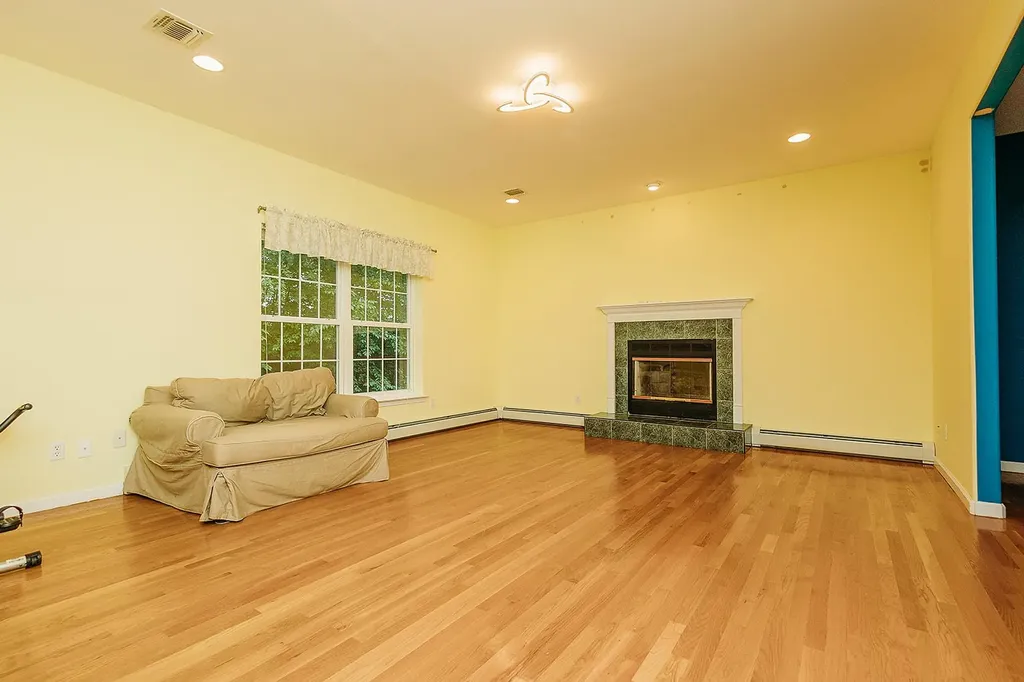 75 Morgan Way Port Jervis NY 12771