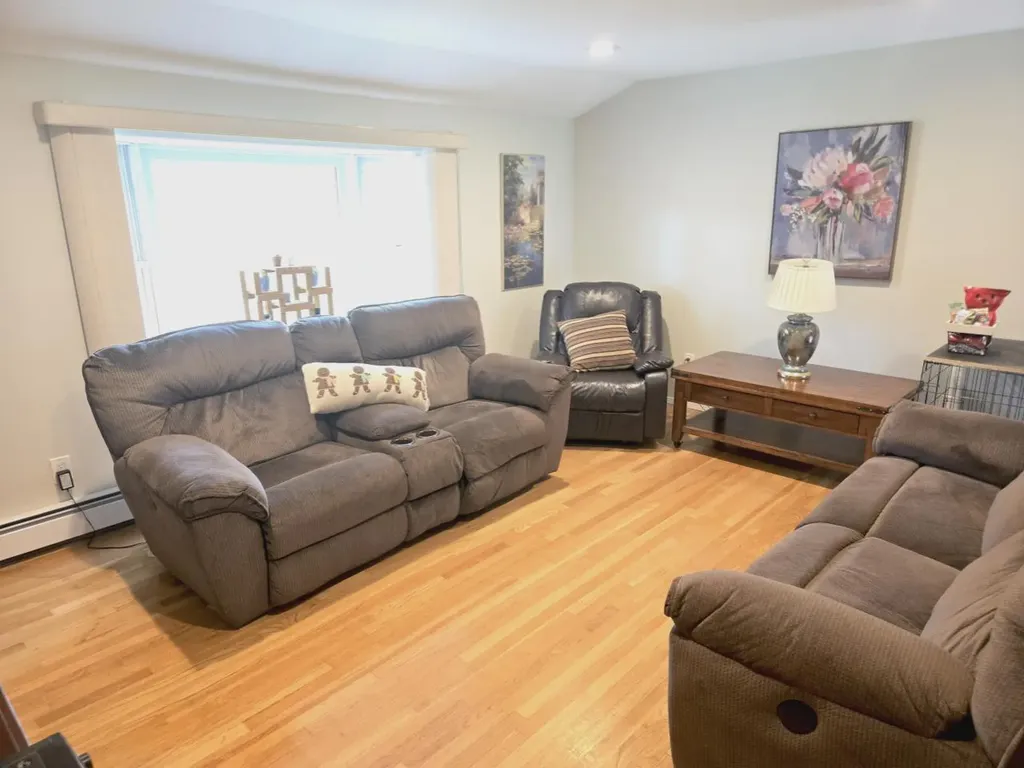 22 E Sycamore Street Central Islip NY 11722