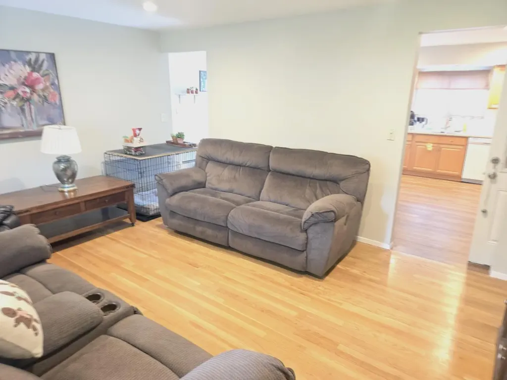 22 E Sycamore Street Central Islip NY 11722