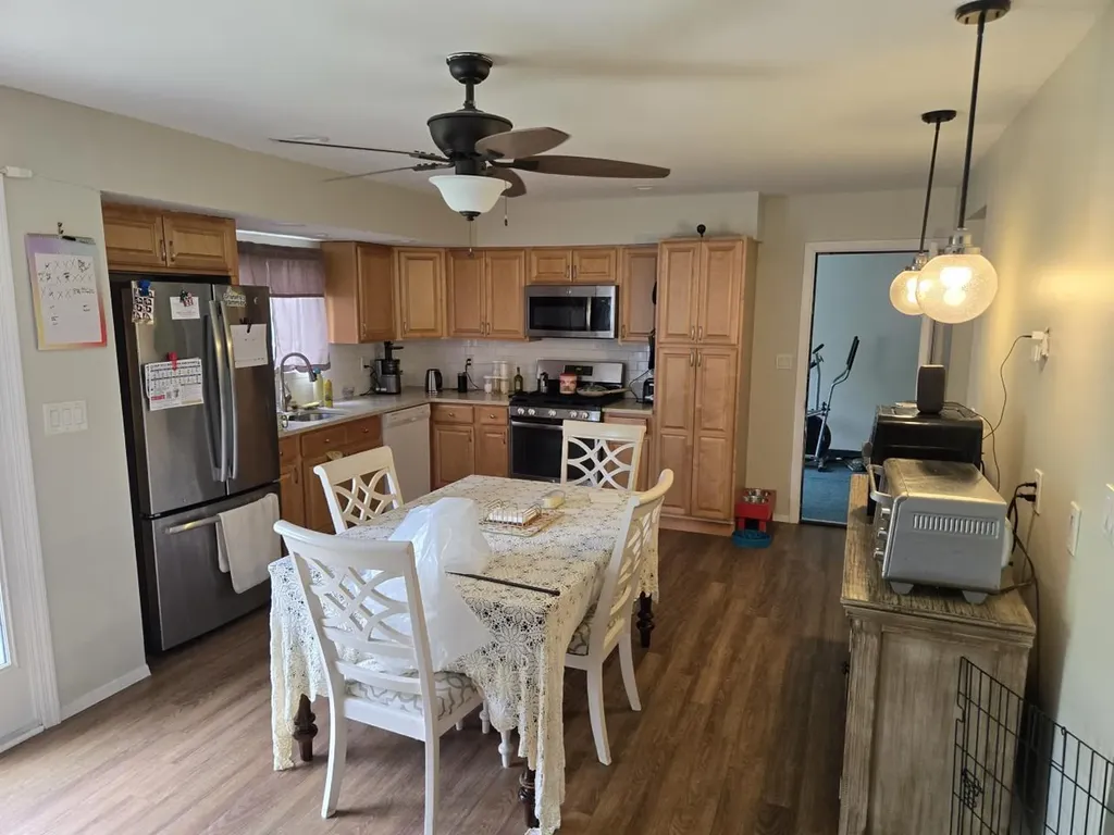 22 E Sycamore Street Central Islip NY 11722