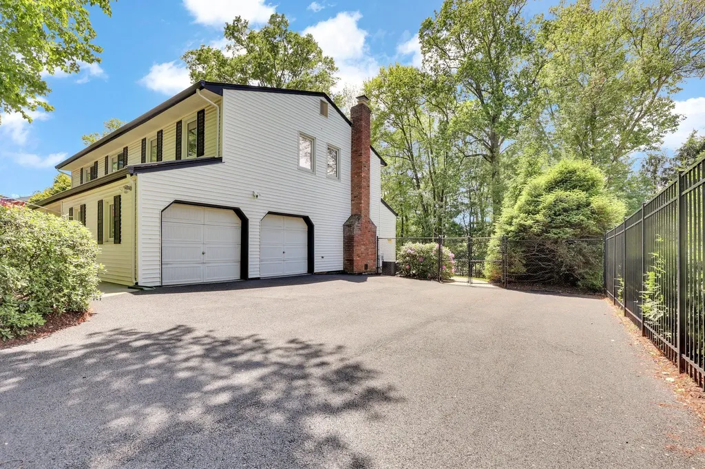 129 Constitution Drive Orangeburg NY 10962