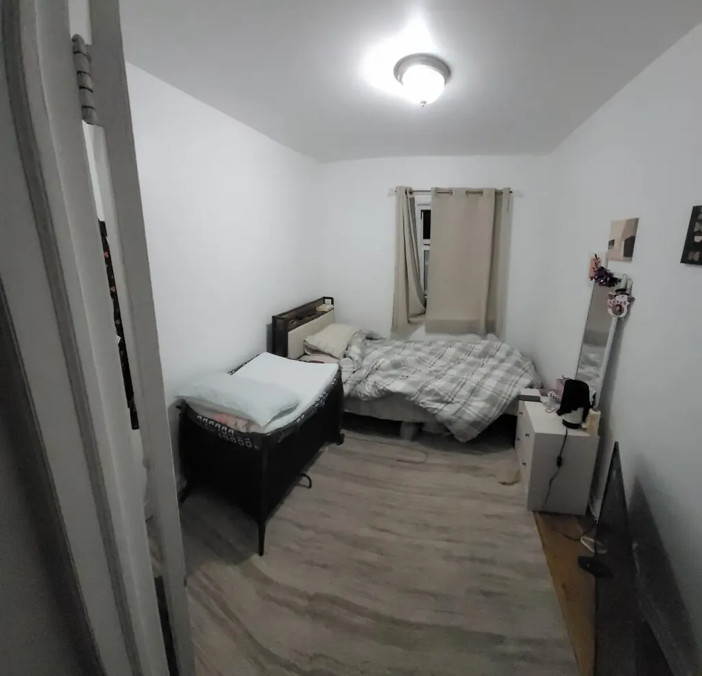 58-33 150 Street Flushing NY 11355