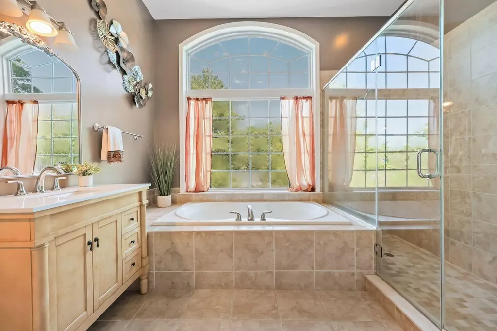 21 Mount Hope Road Mahopac NY 10541