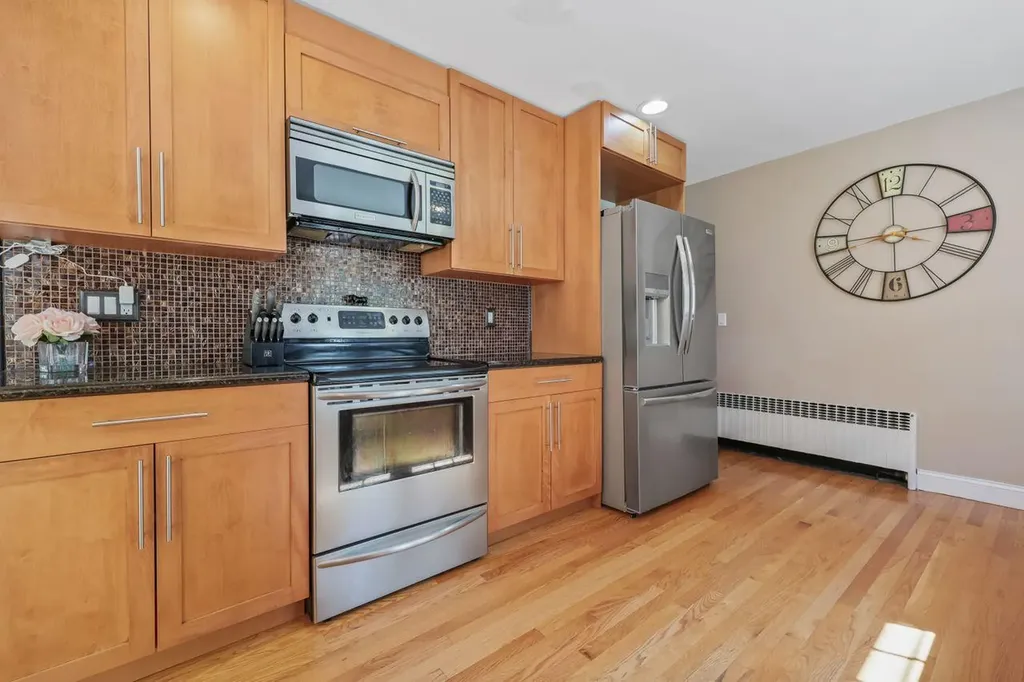 21 Mount Hope Road Mahopac NY 10541