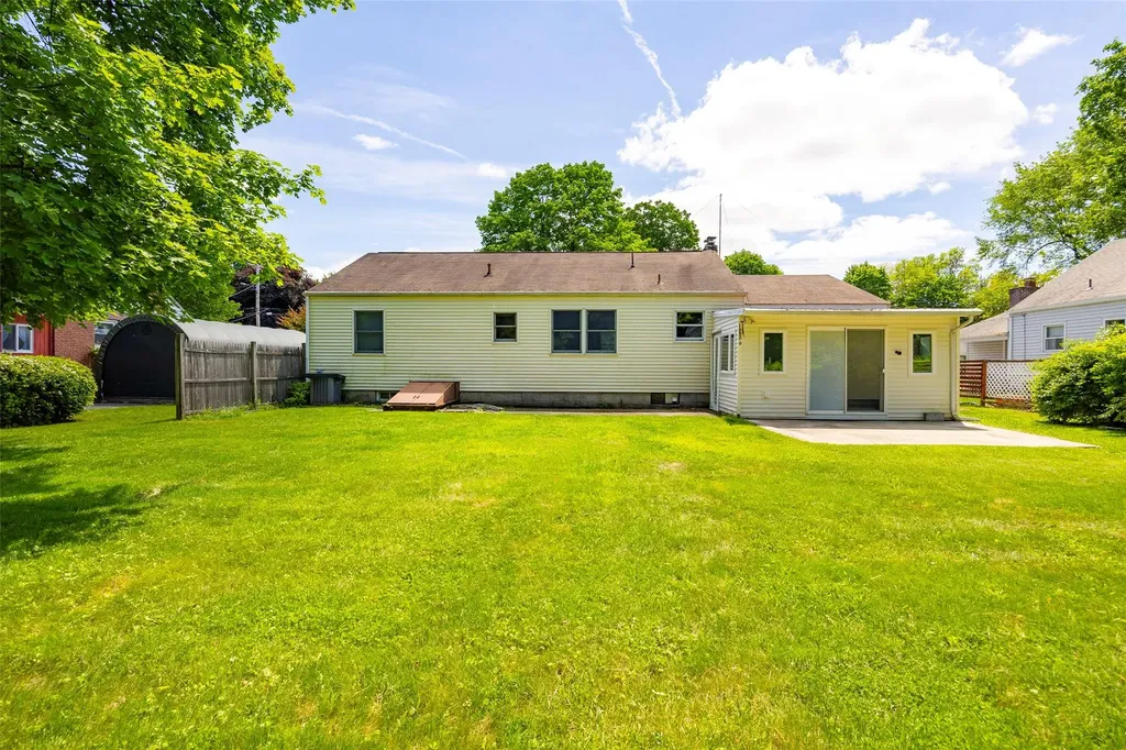 16 Carmen Drive Poughkeepsie NY 12603