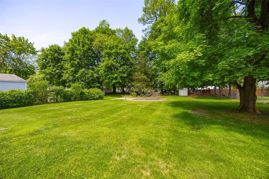 16 Carmen Drive Poughkeepsie NY 12603