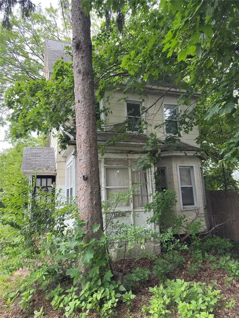154-21 Ash Avenue Flushing NY 11355