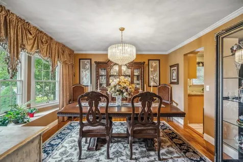18 Placid Court Holbrook NY 11741