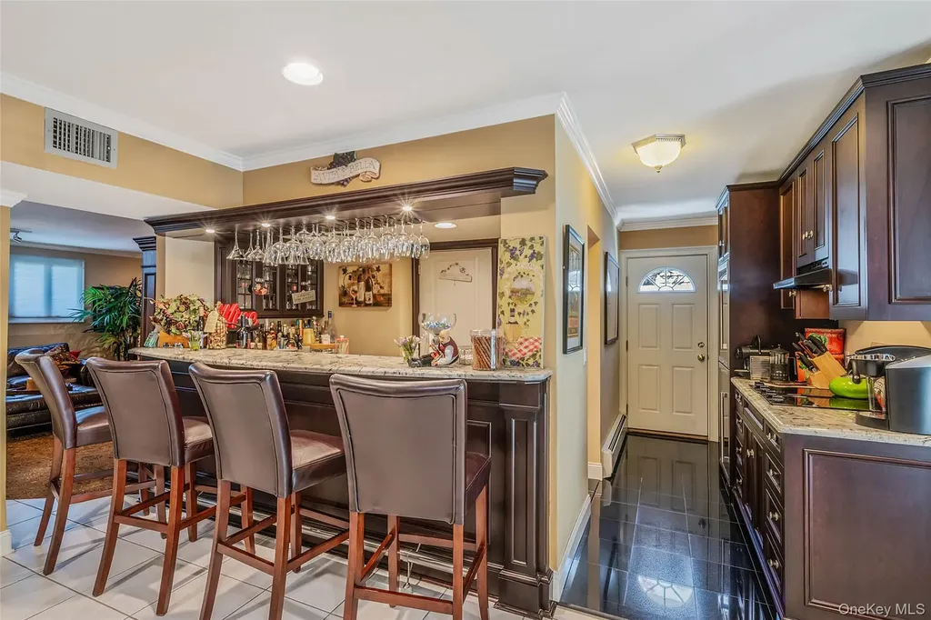 100 Mark Lane Atlantic Beach NY 11509