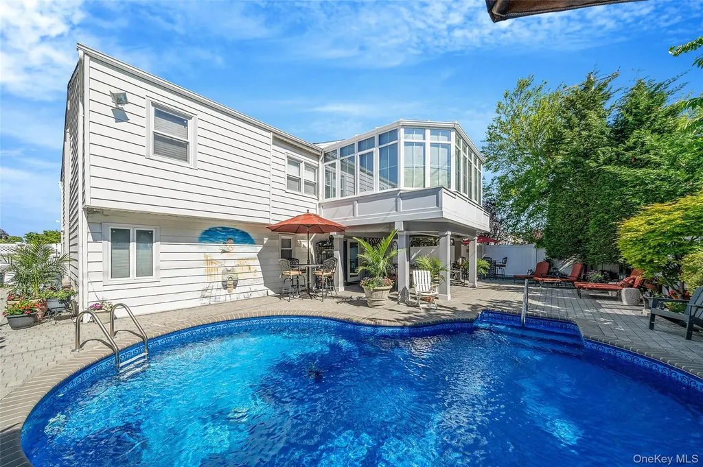 100 Mark Lane Atlantic Beach NY 11509