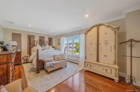 100 Mark Lane Atlantic Beach NY 11509