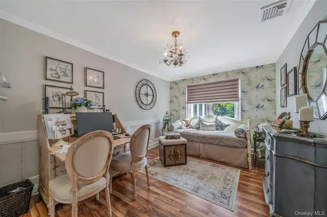 100 Mark Lane Atlantic Beach NY 11509