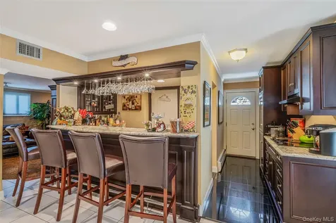 100 Mark Lane Atlantic Beach NY 11509