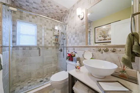 100 Mark Lane Atlantic Beach NY 11509