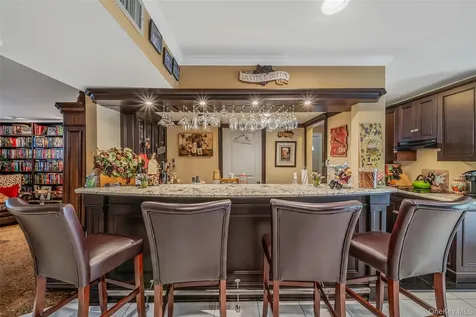 100 Mark Lane Atlantic Beach NY 11509