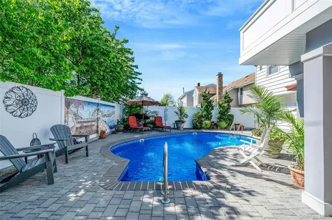 100 Mark Lane Atlantic Beach NY 11509