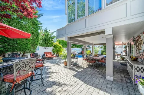 100 Mark Lane Atlantic Beach NY 11509