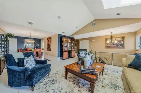 100 Mark Lane Atlantic Beach NY 11509