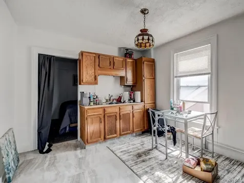 11 Goshen Avenue Washingtonville NY 10992