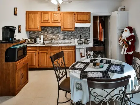 11 Goshen Avenue Washingtonville NY 10992
