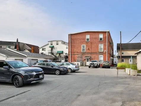 11 Goshen Avenue Washingtonville NY 10992