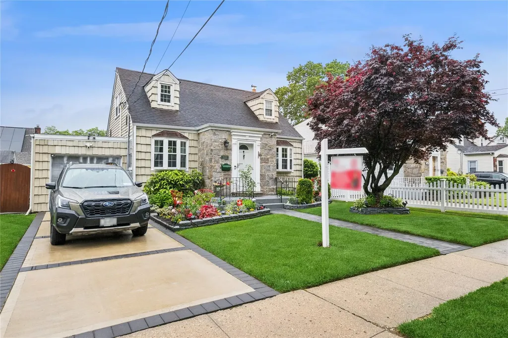 624 Westminster Road Baldwin NY 11510