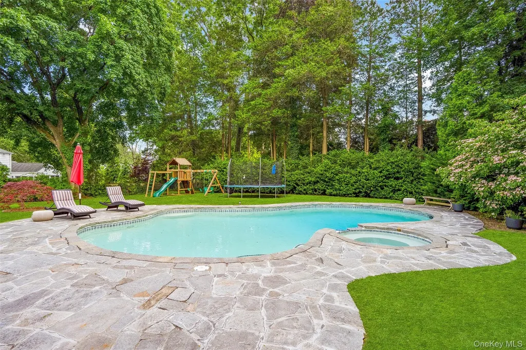 68 Greenhaven Road Rye NY 10580